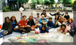 Sidewalk Art Project Chch 2000 Workshoppers.jpg (69049 bytes)